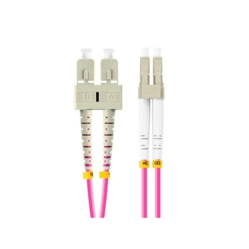 PATCHCORD ŚWIATŁOWODOWY MM LC/UPC-SC/UPC DUPLEX 3.0MM OM4 50/125 LSZH 5M FIOLETOWY LANBERG-109252